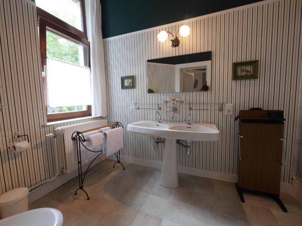 L'Etape Fagnarde - Bed, Breakfast & Sauna Spa Szoba fotó